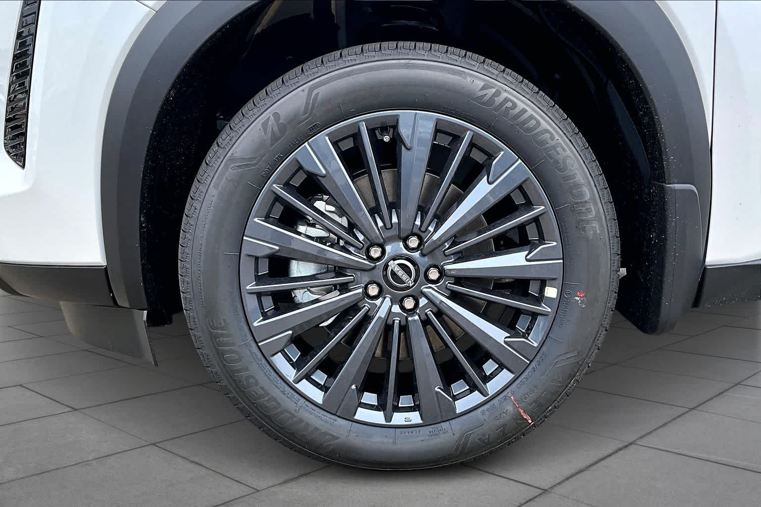 2026 Nissan Pathfinder SL Everest White Pearl Tricoat at Lexus of Clear Lake