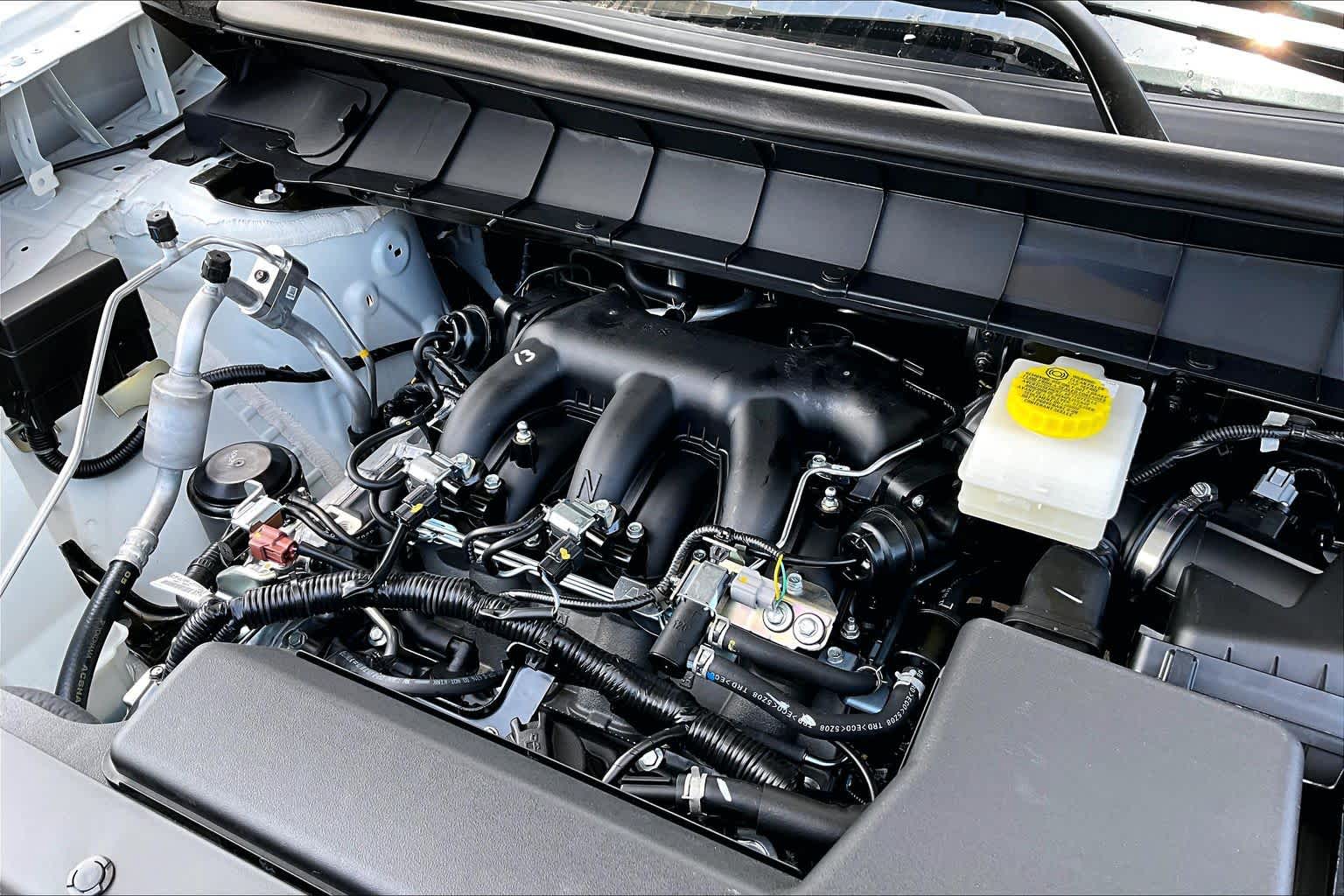 2026 Nissan Pathfinder SL Everest White Pearl Tricoat at Mac Haik Ford