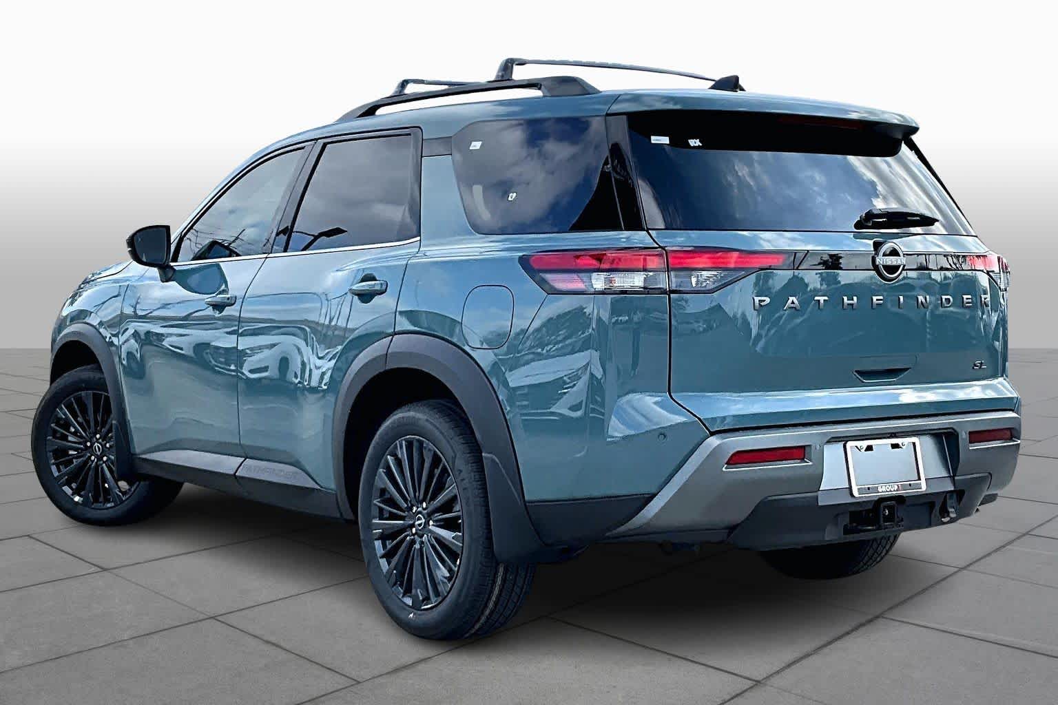 2026 Nissan Pathfinder SL Baltic Teal at Sterling McCall Nissan