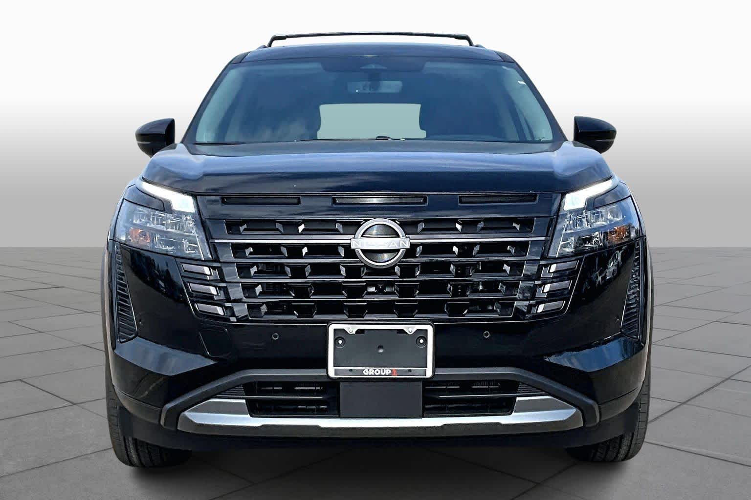 2026 Nissan Pathfinder SL Super Black at Sterling McCall Nissan