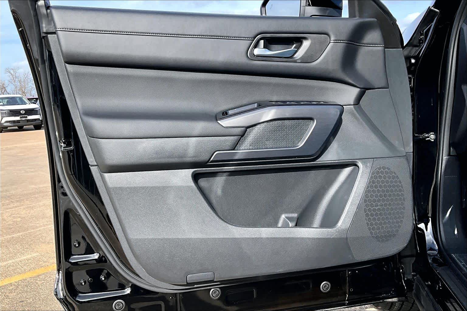 2026 Nissan Pathfinder SL Super Black at Sterling McCall Nissan