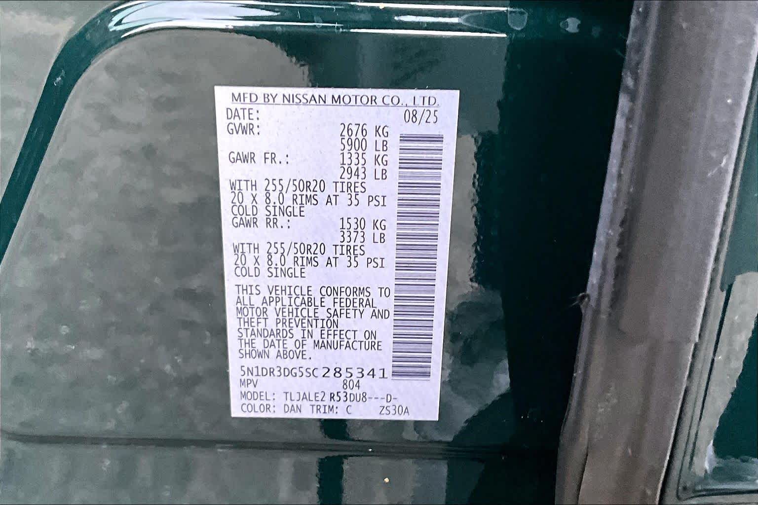 2025 Nissan Pathfinder Platinum Obsidian Green Pearl at Sterling McCall Nissan