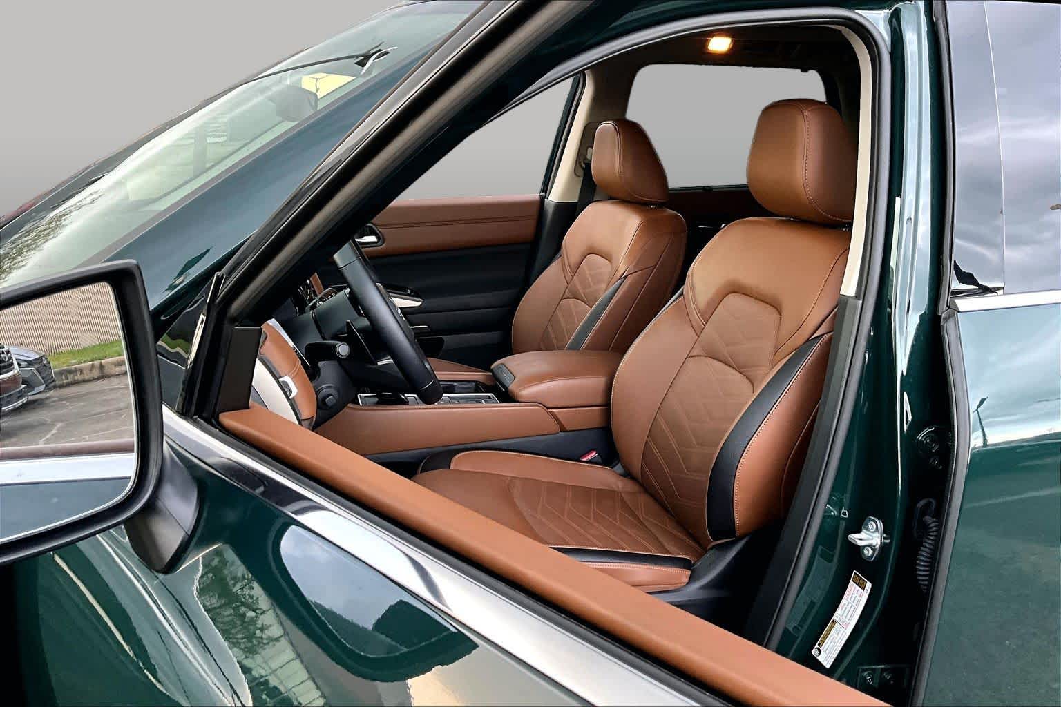 2025 Nissan Pathfinder Platinum Obsidian Green Pearl at Sterling McCall Nissan