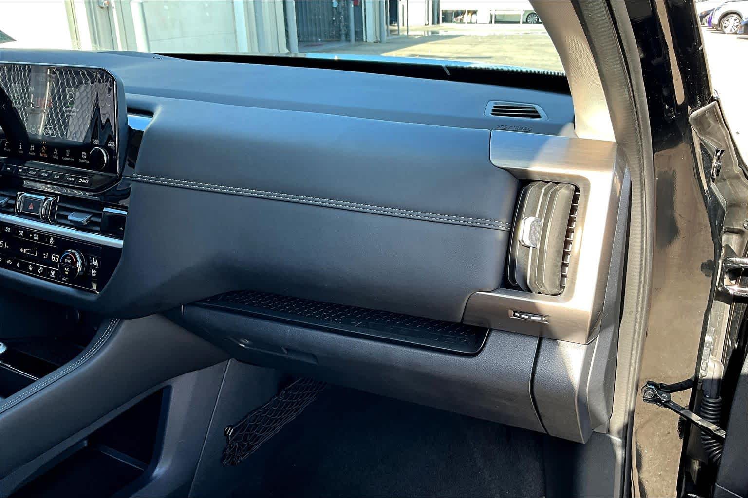 2024 Nissan Pathfinder Platinum Super Black at Tomball Ford