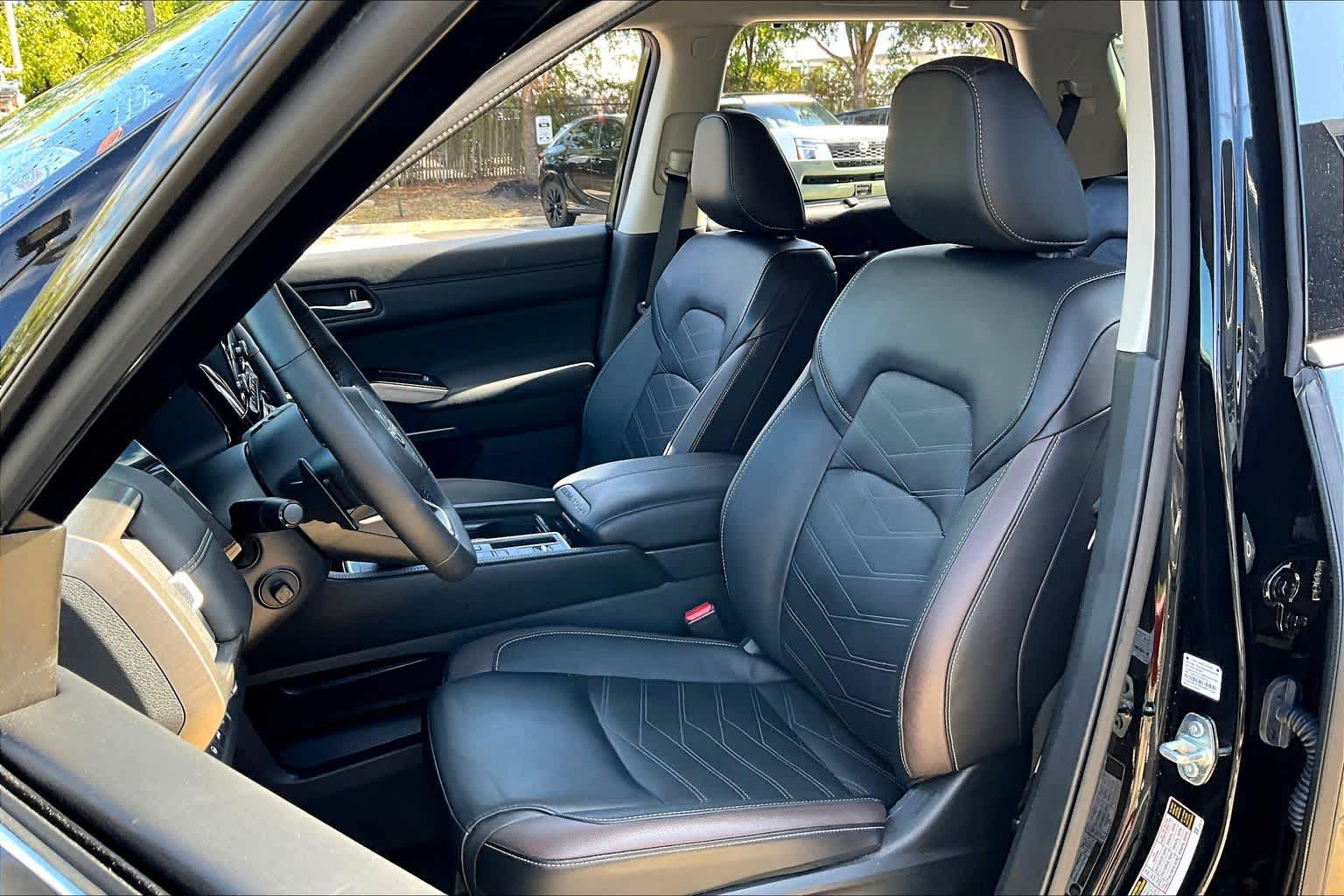 2024 Nissan Pathfinder Platinum Super Black at Tomball Ford