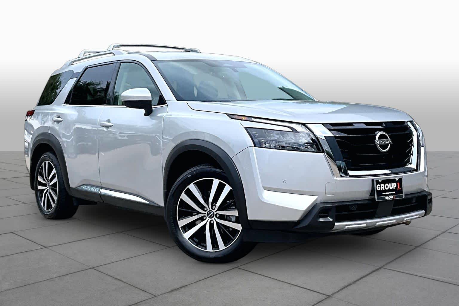 2025 Nissan Pathfinder Platinum Brilliant Silver Metallic at Sterling McCall Nissan