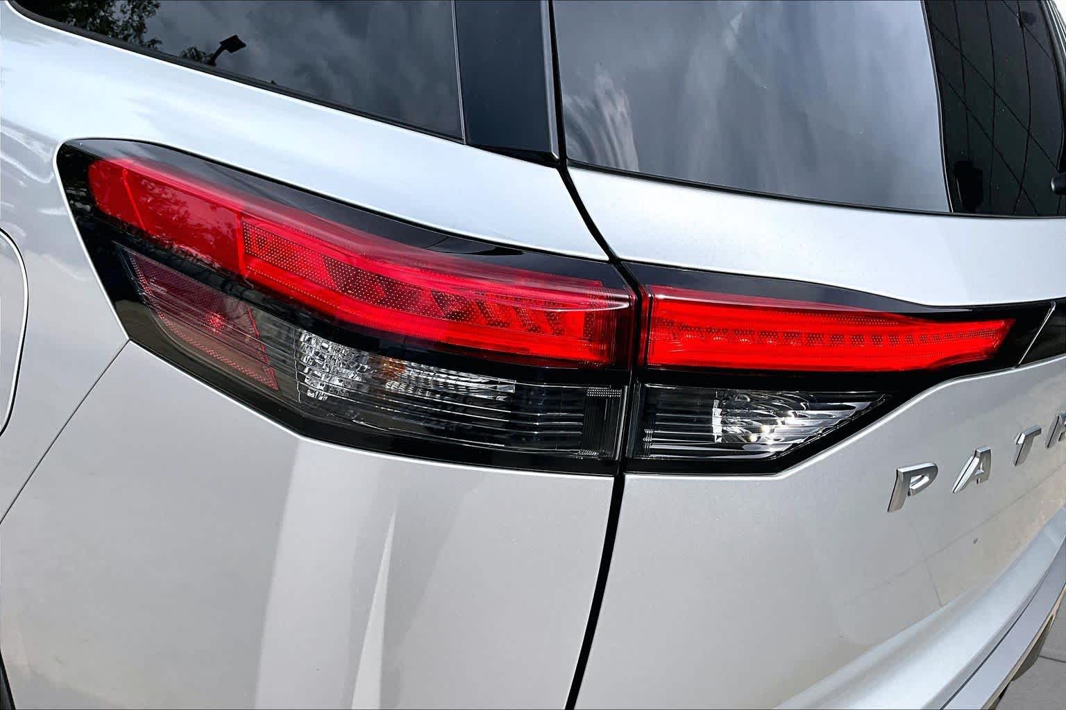 2025 Nissan Pathfinder Platinum Brilliant Silver Metallic at Sterling McCall Nissan
