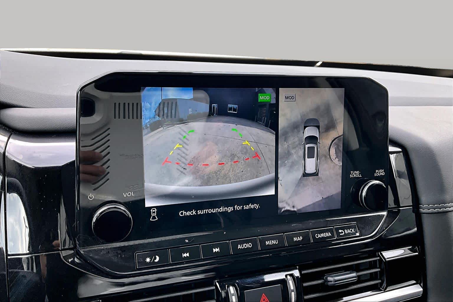 2025 Nissan Pathfinder Platinum Brilliant Silver Metallic at Sterling McCall Nissan
