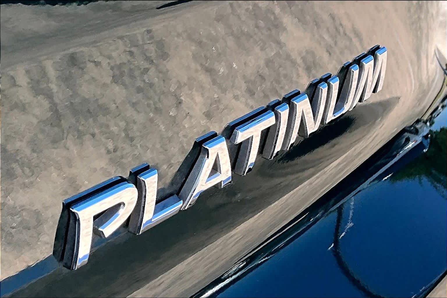 2025 Nissan Pathfinder Platinum Obsidian Green Pearl at Mac Haik Ford