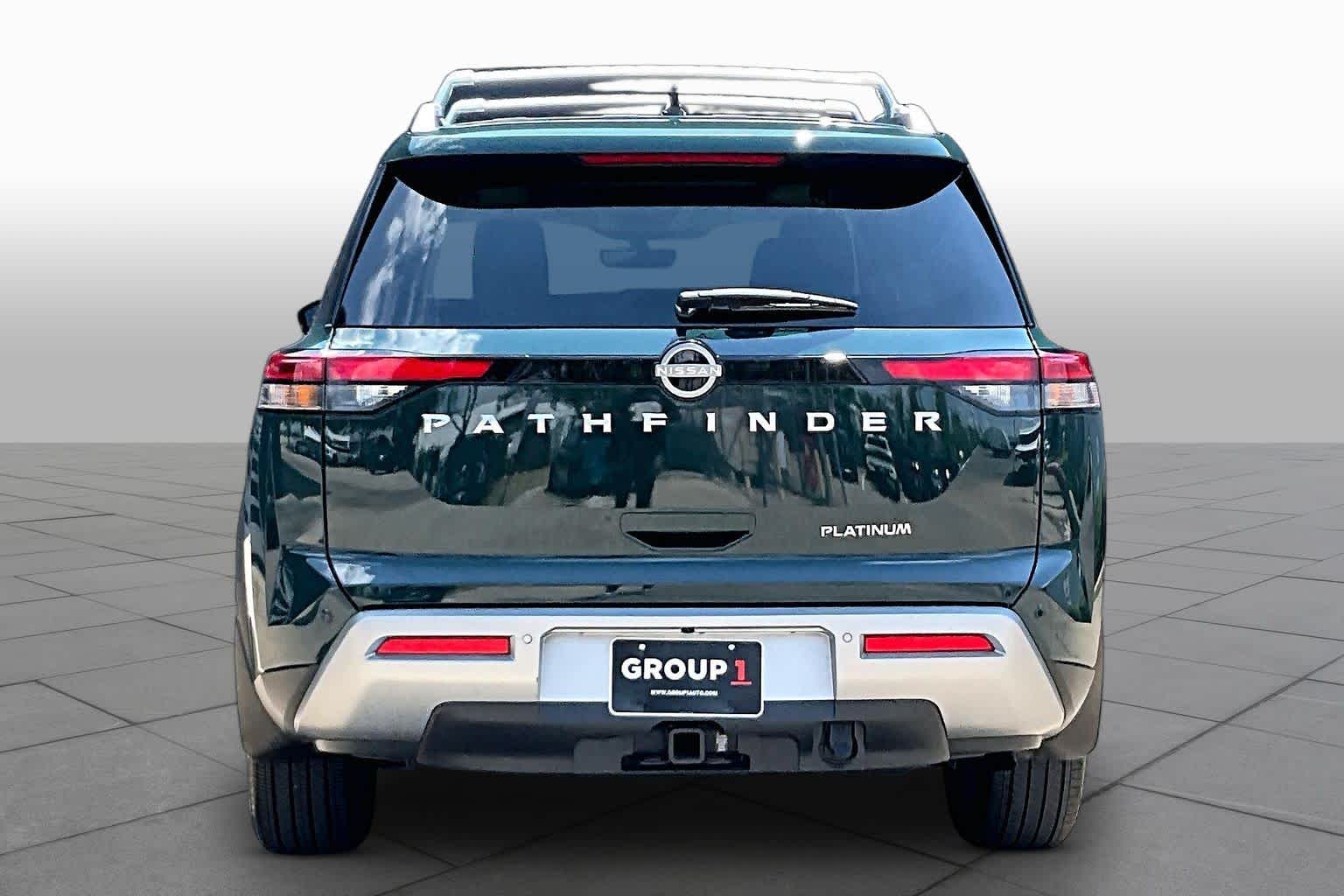 2025 Nissan Pathfinder Platinum Obsidian Green Pearl at Sterling McCall Nissan