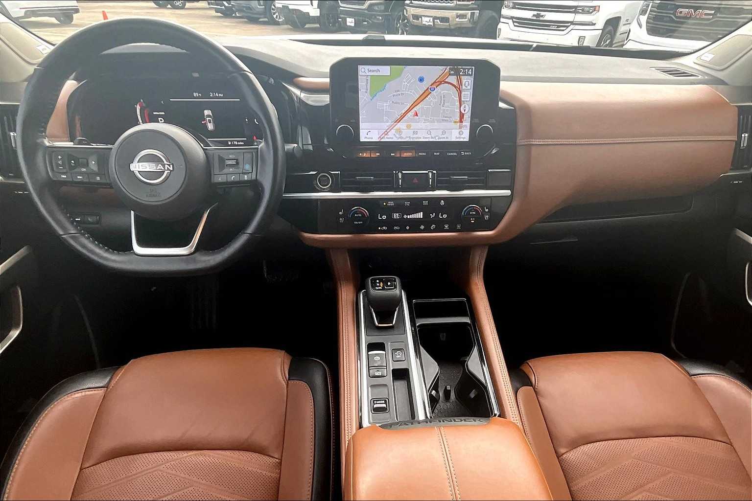 2022 Nissan Pathfinder Platinum Pearl White Tricoat at Sterling McCall Nissan