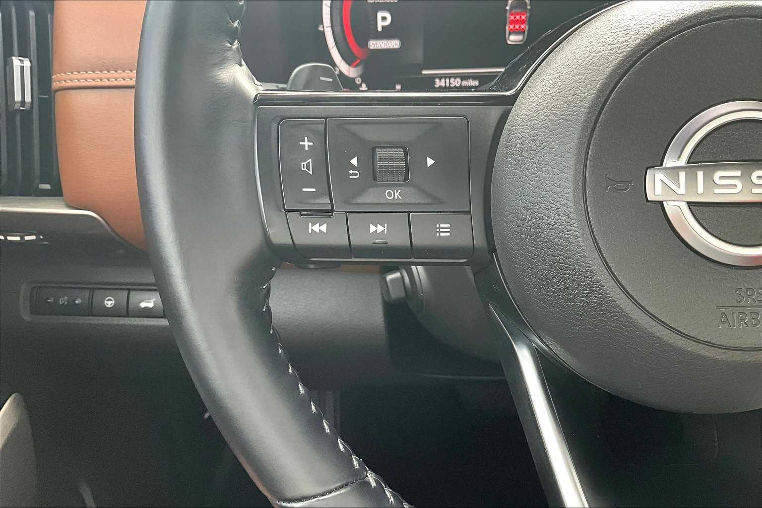 2022 Nissan Pathfinder Platinum Pearl White Tricoat at Sterling McCall Nissan