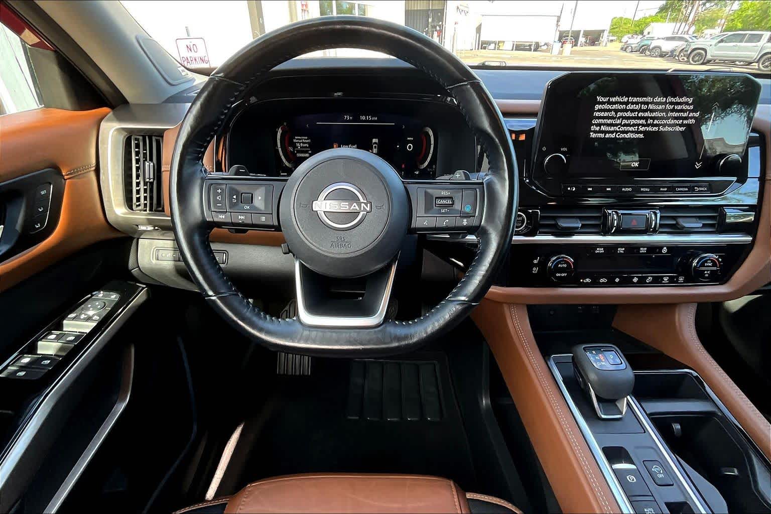 2023 Nissan Pathfinder Platinum - 5