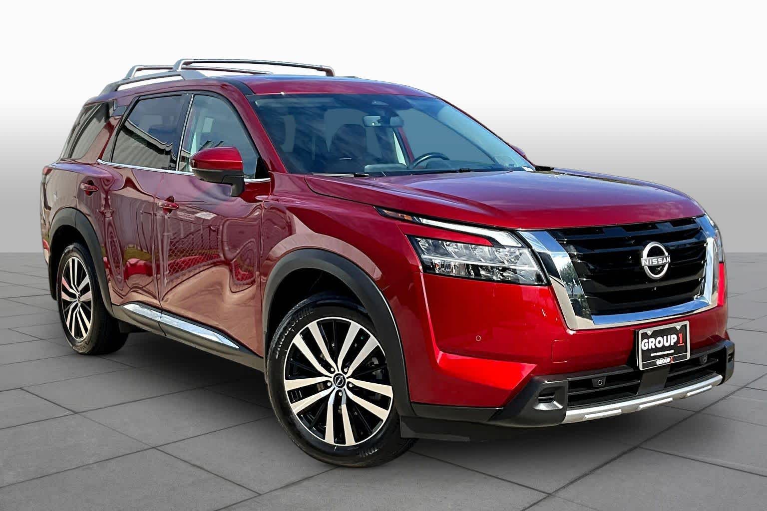 2023 Nissan Pathfinder Platinum - 2
