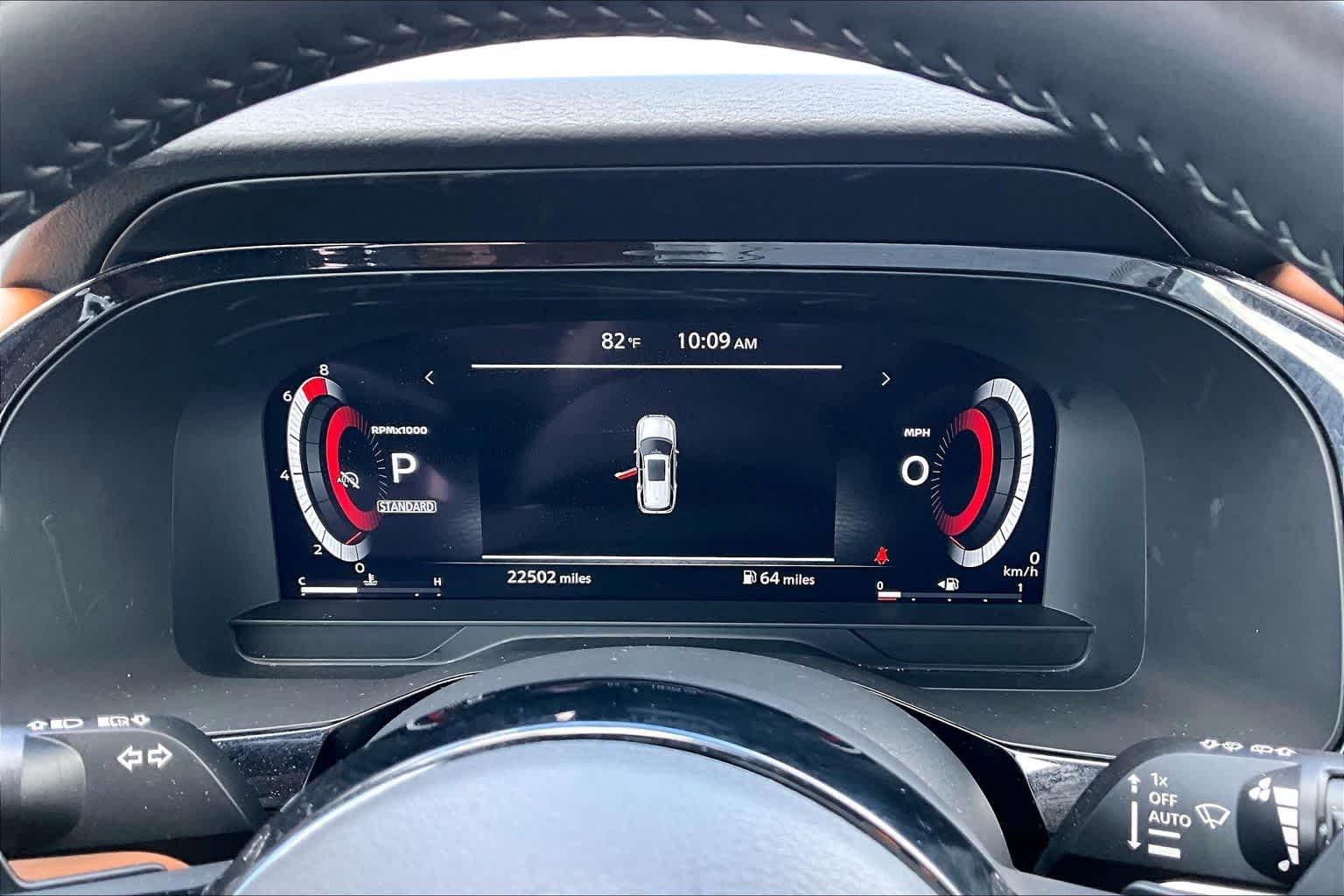 2025 Nissan Pathfinder Platinum Everest White Pearl Tricoat at Sterling McCall Nissan