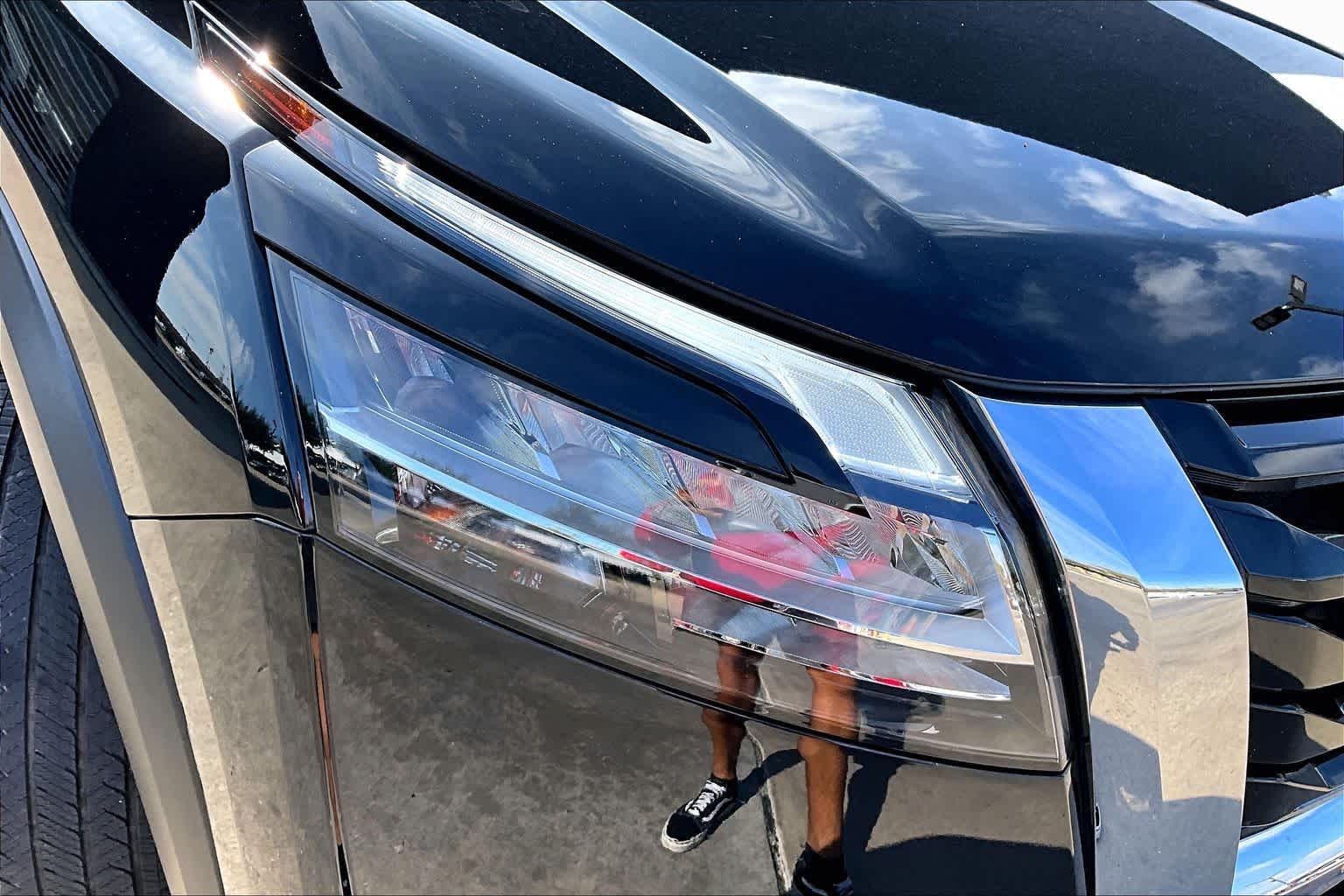 2024 Nissan Pathfinder Platinum Super Black at Group 1 Toyota Southwest