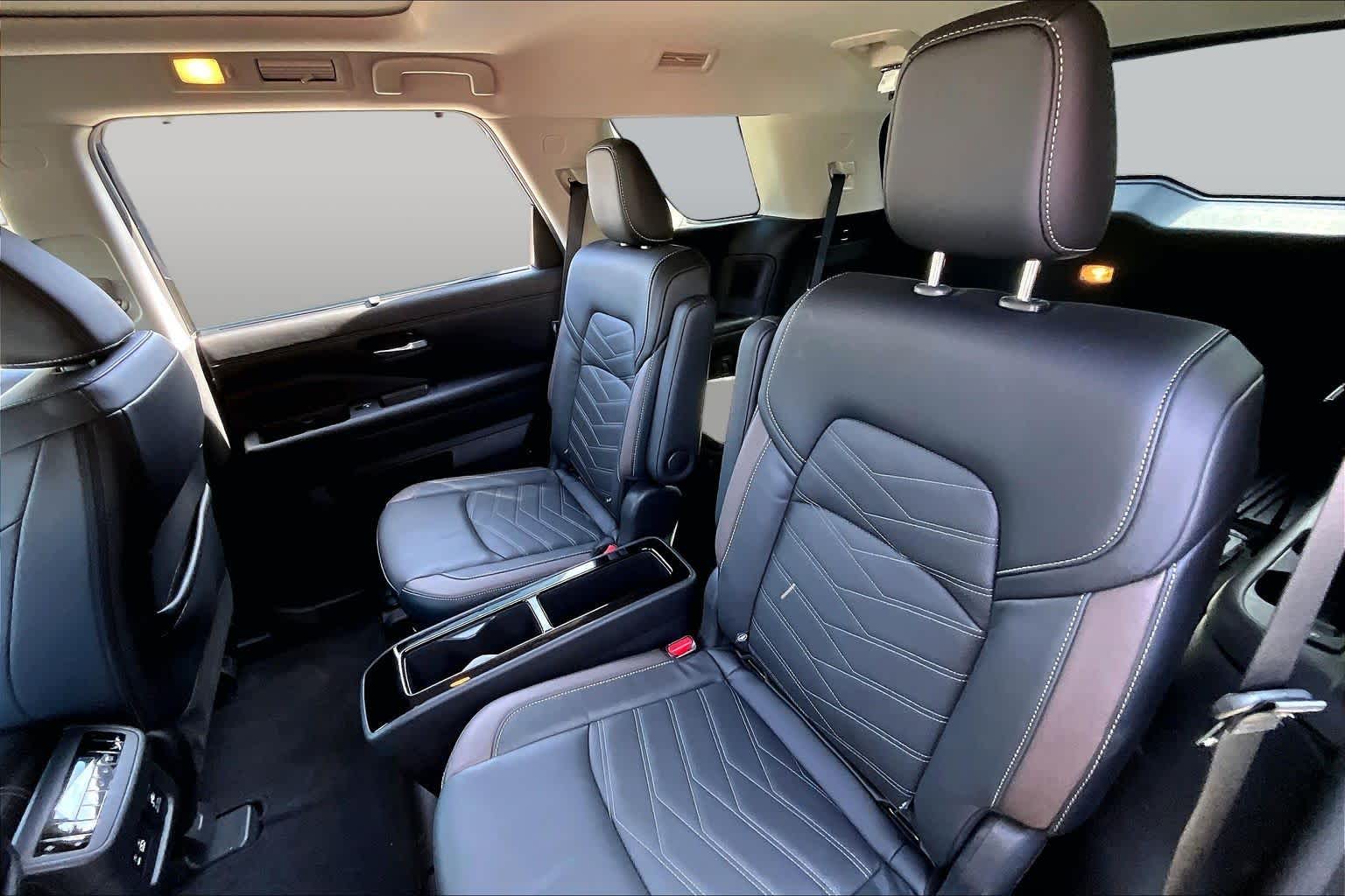 2024 Nissan Pathfinder Platinum Super Black at Group 1 Toyota Southwest