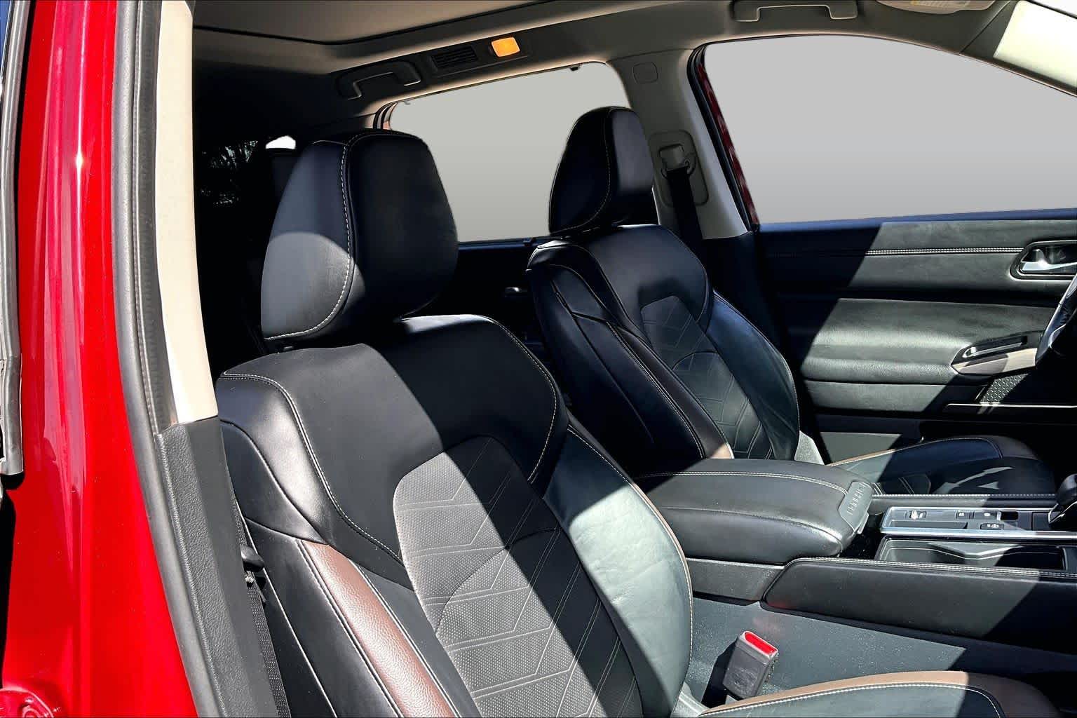 2023 Nissan Pathfinder Platinum Scarlet Ember Tintcoat at Beck & Masten Kia