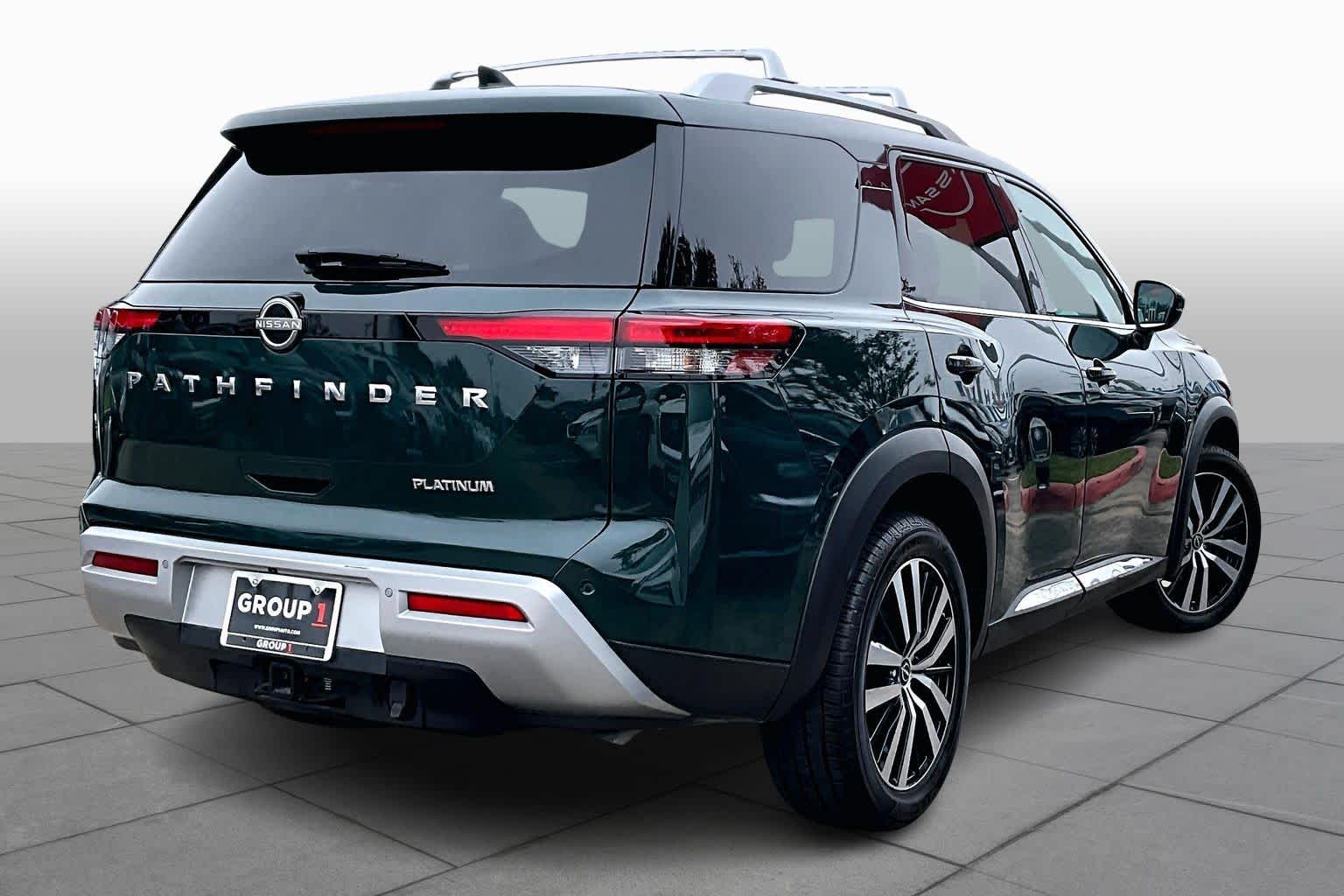 2023 Nissan Pathfinder Platinum Obsidian Green Pearl at Sterling McCall Nissan