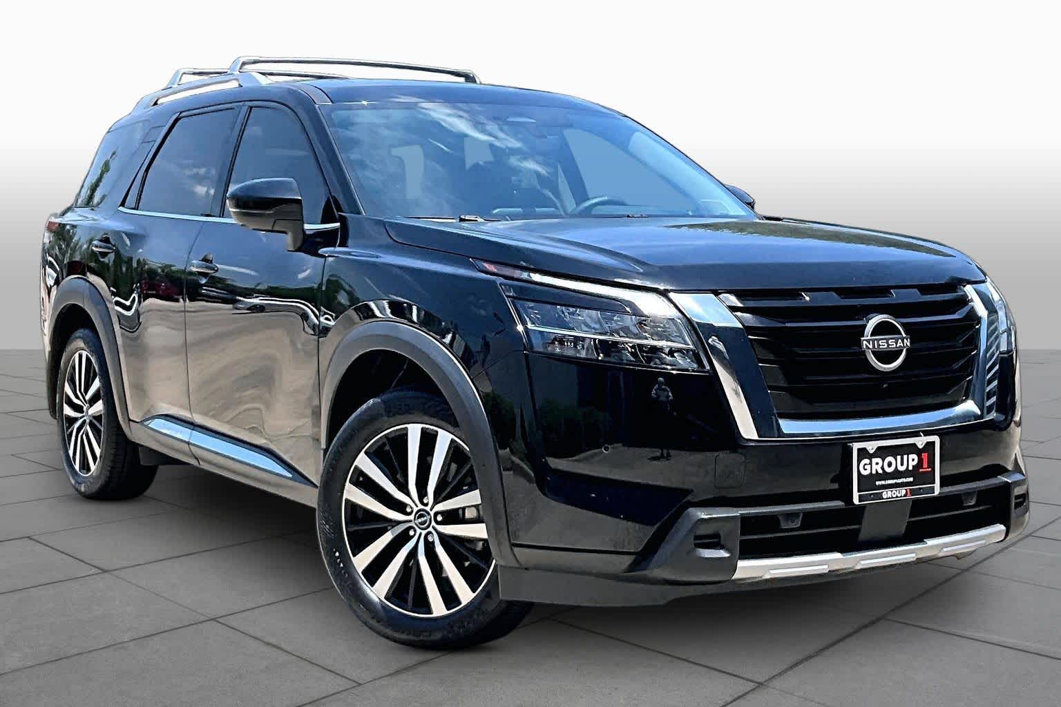 2023 Nissan Pathfinder Platinum Super Black at Sterling McCall Nissan