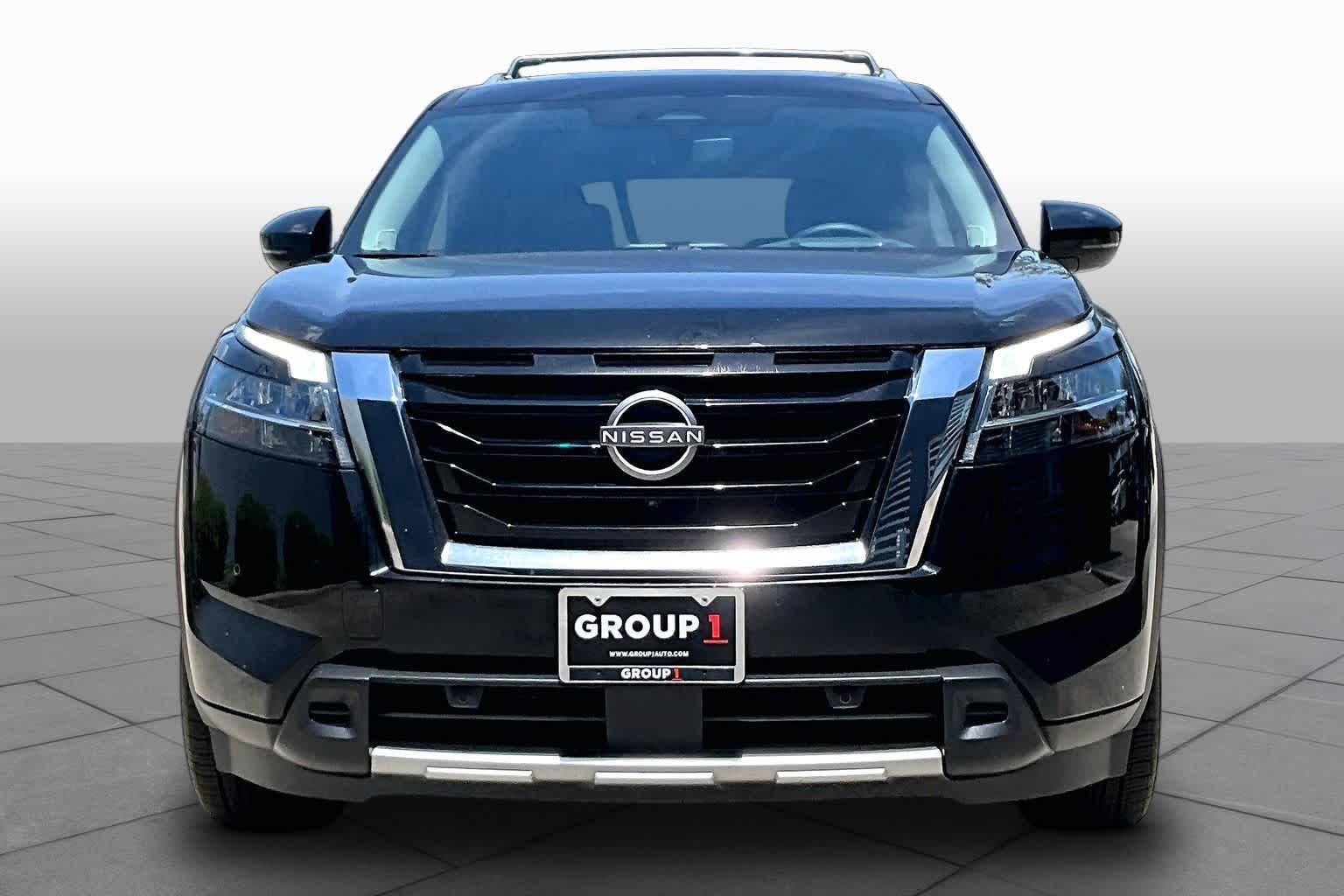 2023 Nissan Pathfinder Platinum Super Black at Sterling McCall Nissan