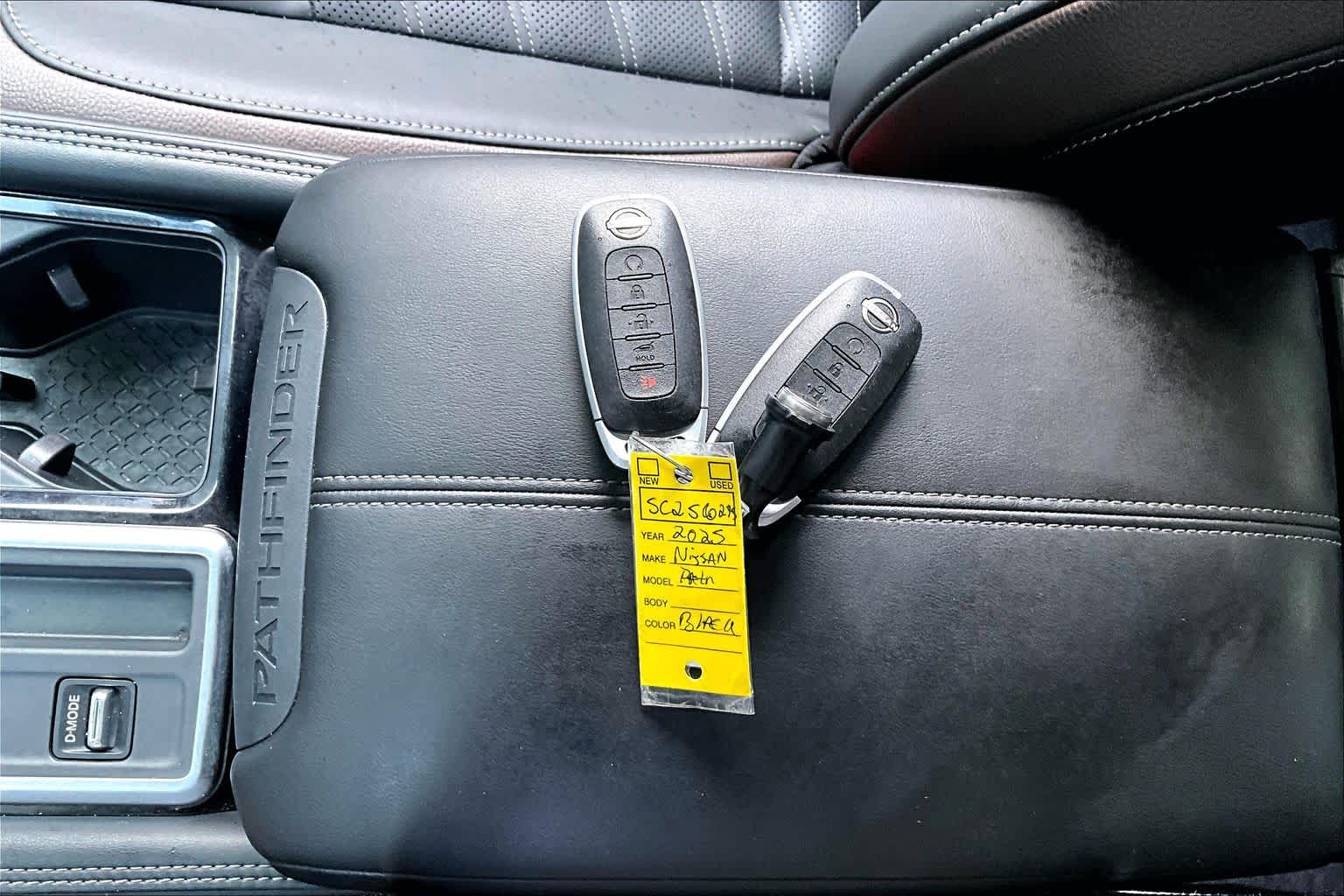 2025 Nissan Pathfinder Platinum Super Black at Sterling McCall Nissan