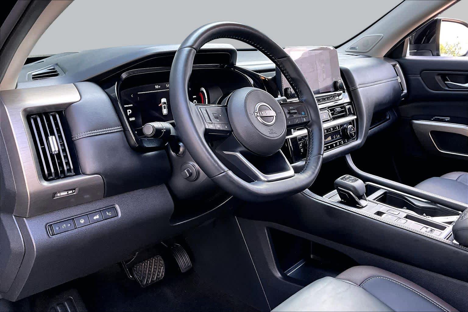 2025 Nissan Pathfinder Platinum Super Black at Sterling McCall Nissan