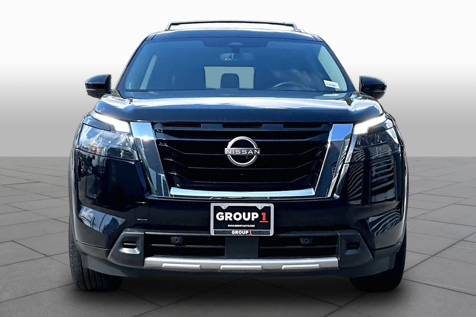 2025 Nissan Pathfinder Platinum Super Black at Sterling McCall Nissan
