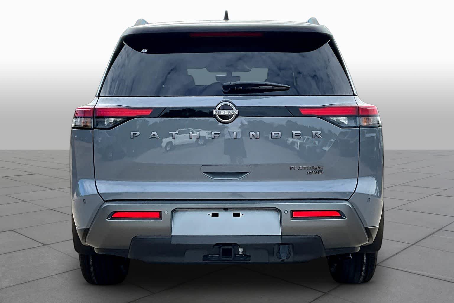 2026 Nissan Pathfinder Platinum Boulder Gray Pearl/Super Black at Sterling McCall Nissan