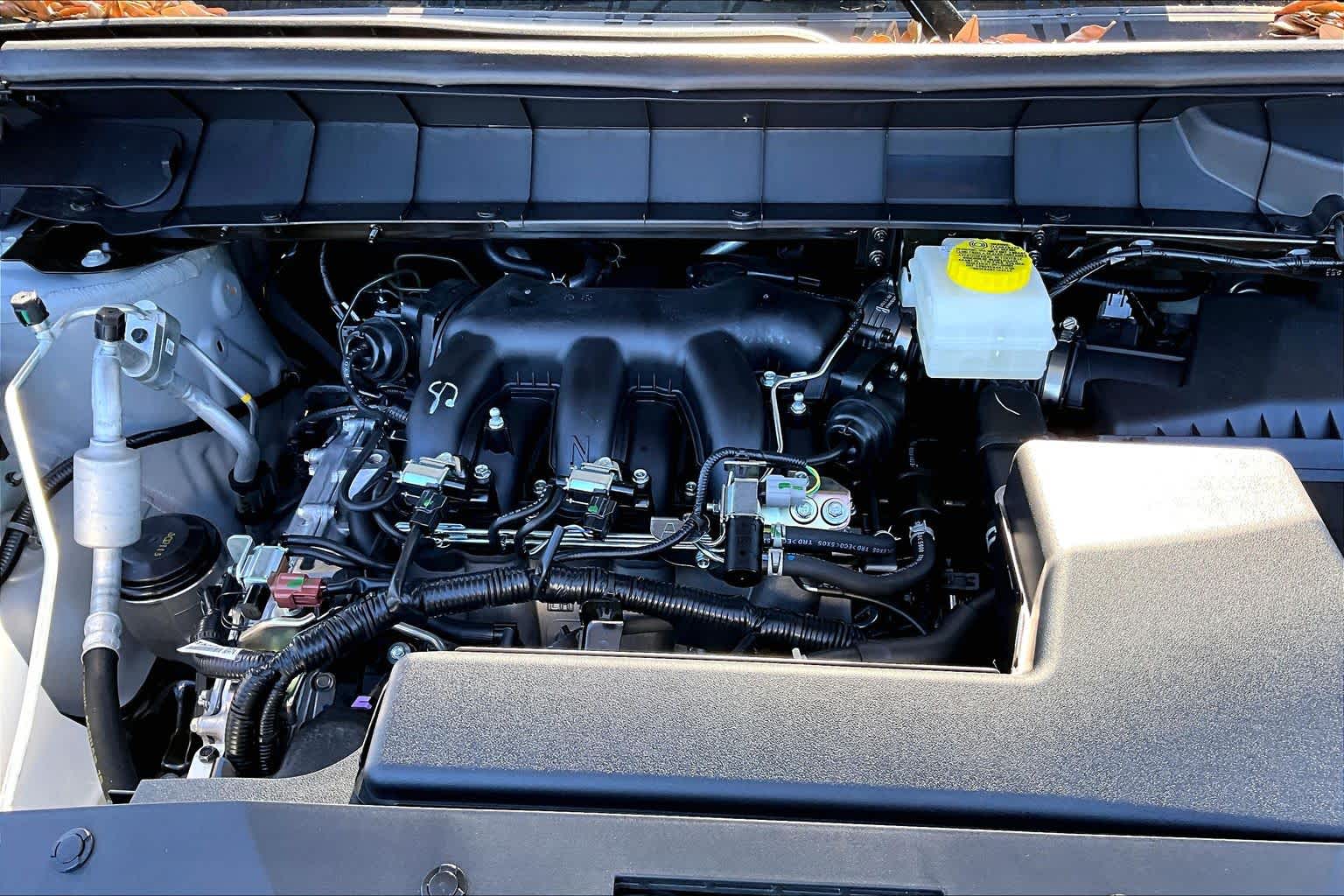 2026 Nissan Pathfinder Platinum Boulder Gray Pearl/Super Black at Sterling McCall Nissan