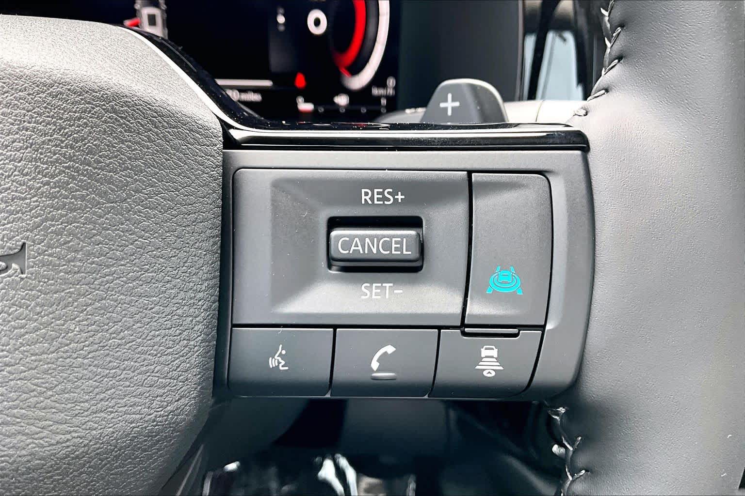 2026 Nissan Pathfinder Platinum Gun Metallic at Mac Haik Ford