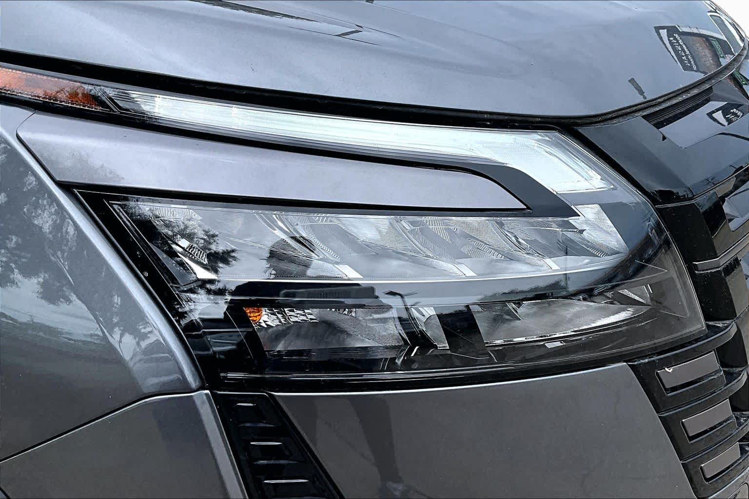 2026 Nissan Pathfinder Platinum Gun Metallic at Mac Haik Ford