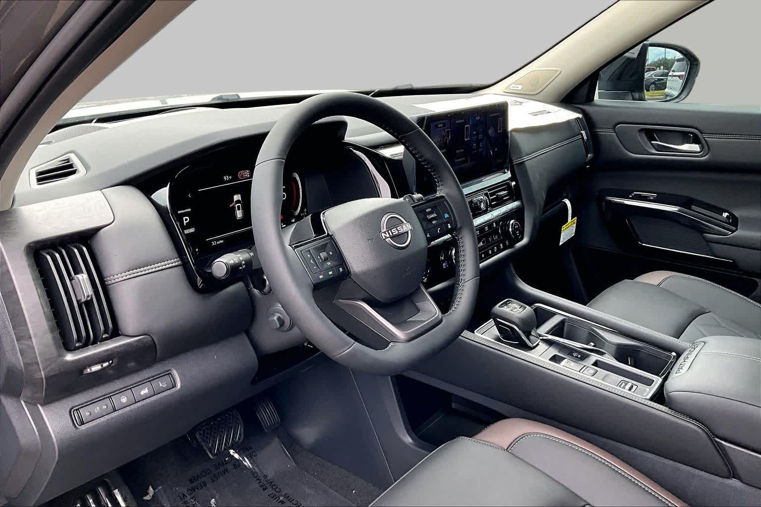 2026 Nissan Pathfinder Platinum Gun Metallic at Mac Haik Ford