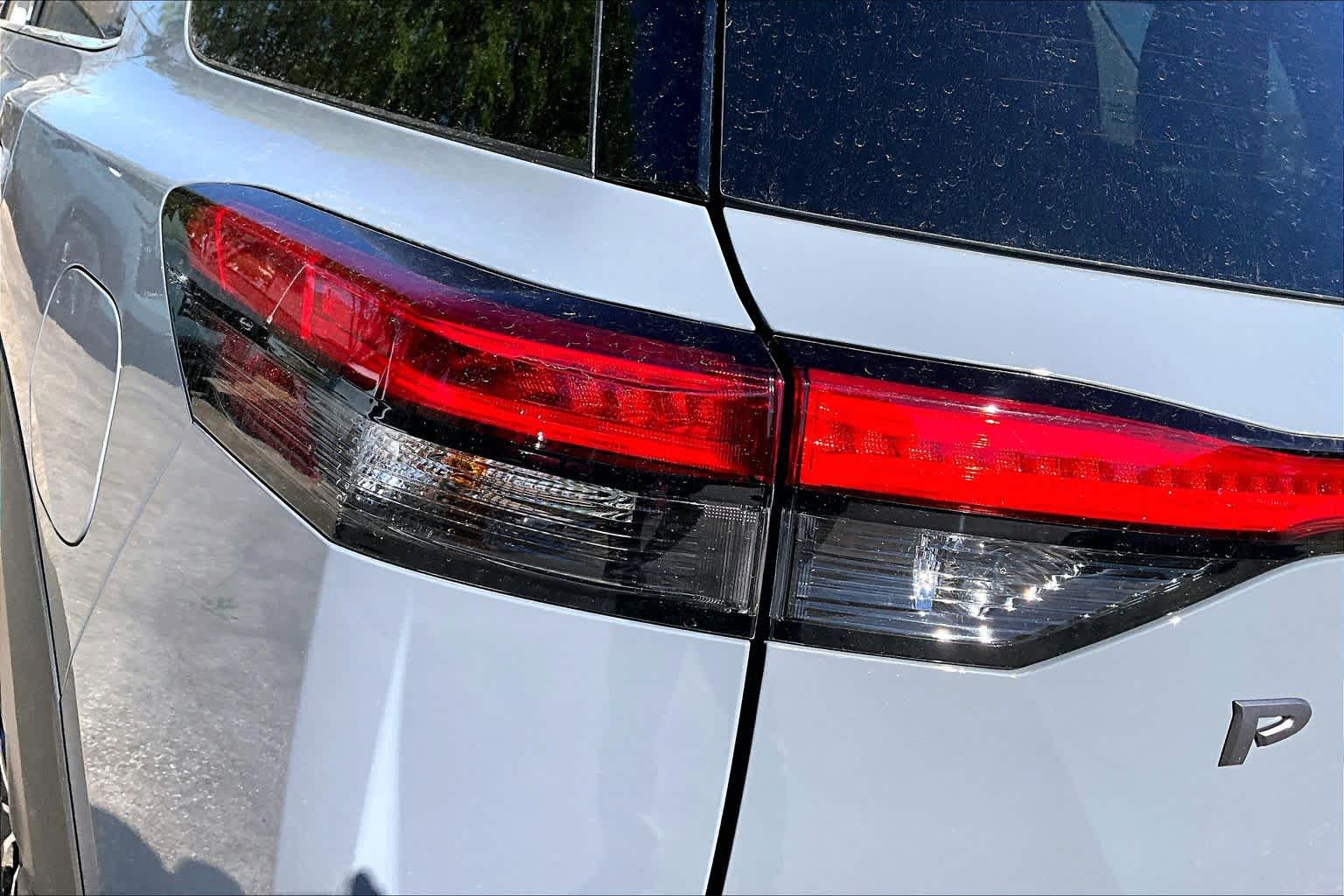 2026 Nissan Pathfinder Platinum Boulder Gray Pearl/Super Black at Sterling McCall Nissan