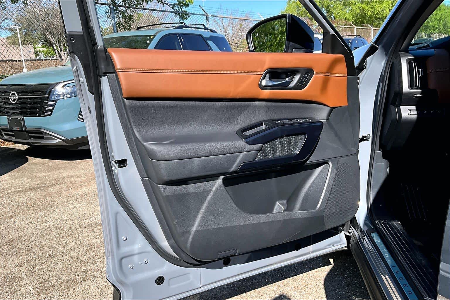 2026 Nissan Pathfinder Platinum Boulder Gray Pearl/Super Black at Sterling McCall Nissan