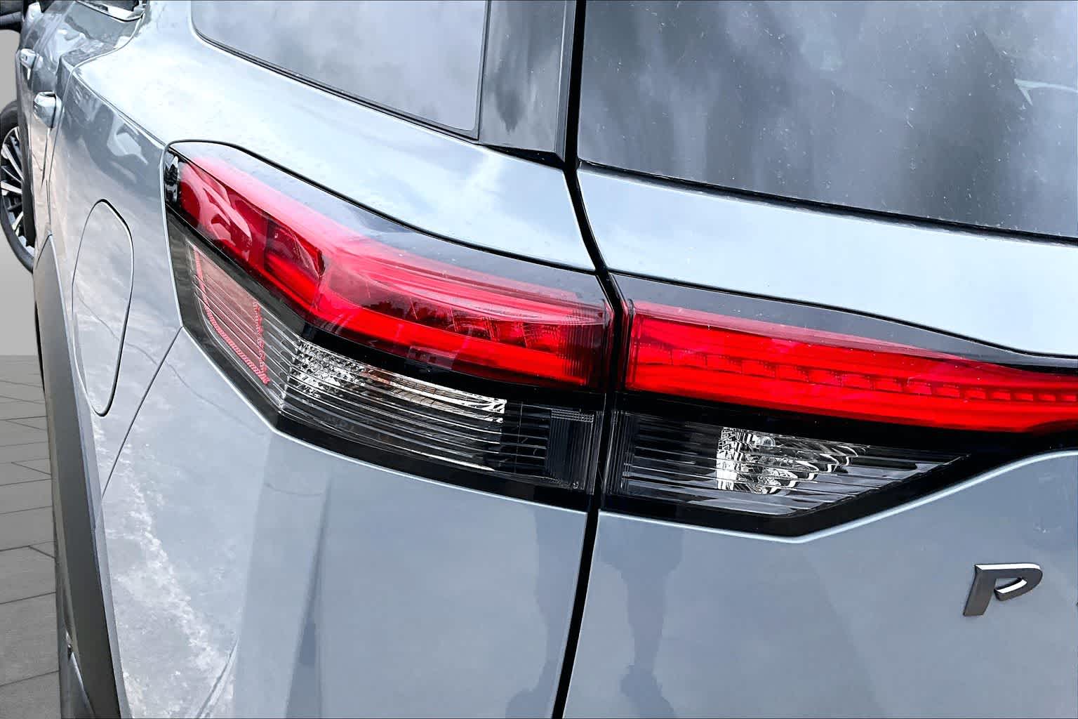 2026 Nissan Pathfinder Platinum Boulder Gray Pearl at Sterling McCall Nissan