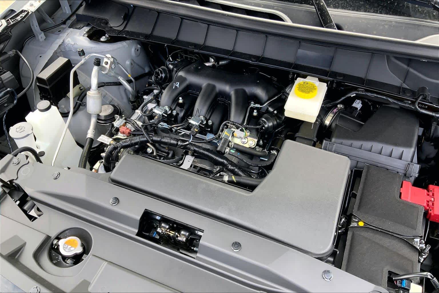 2026 Nissan Pathfinder photo 20 of 22