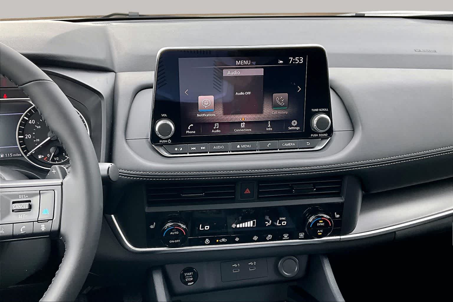 2026 Nissan Pathfinder photo 6 of 18