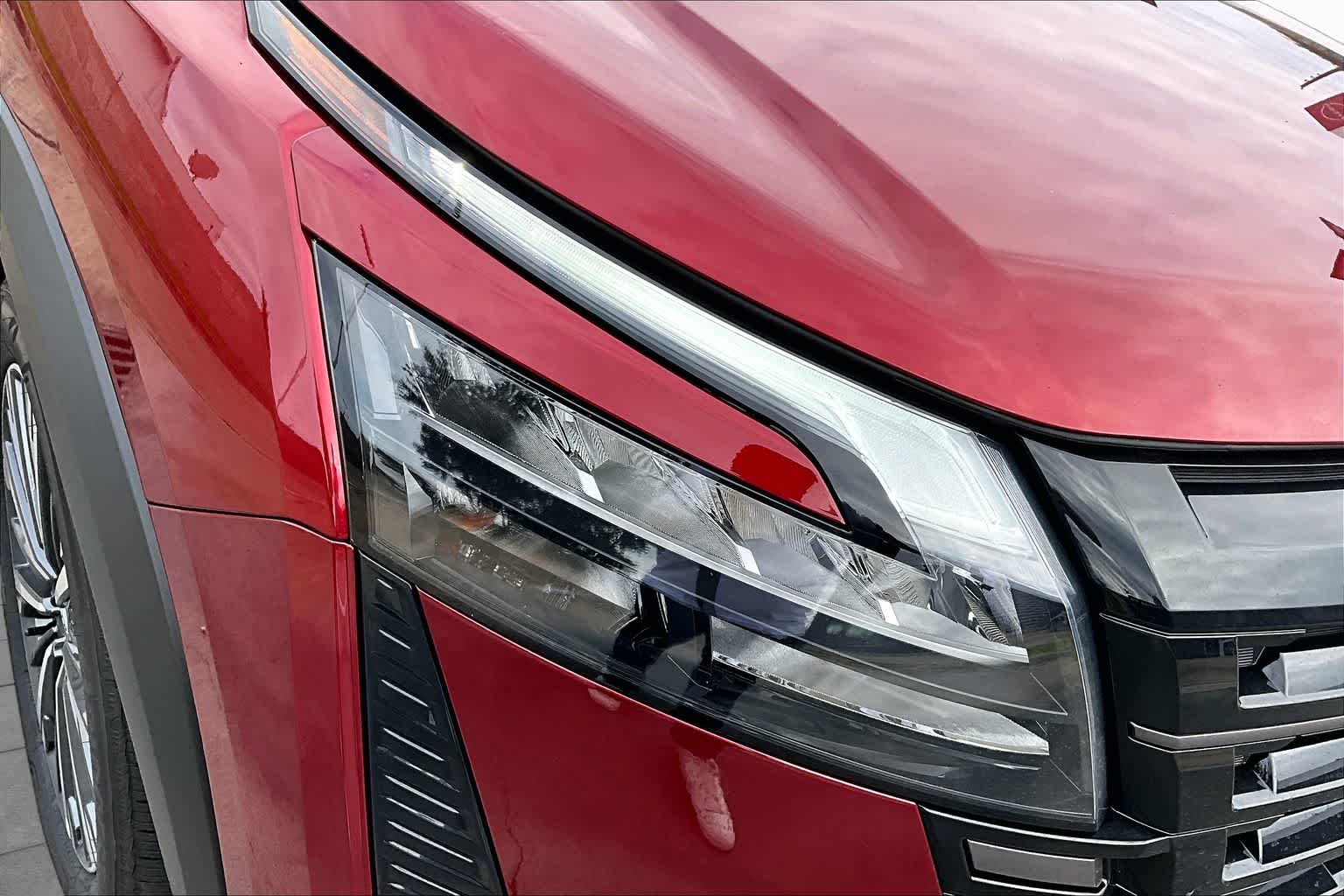 2026 Nissan Pathfinder Platinum Scarlet Ember Tintcoat/Super Black at Baytown Ford