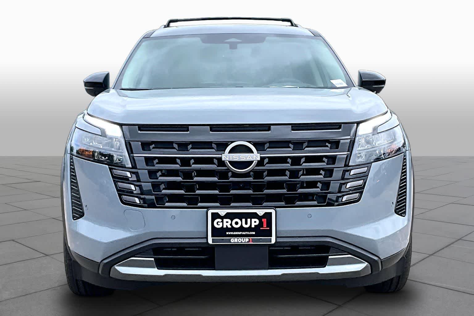 2026 Nissan Pathfinder Platinum Boulder Gray Pearl at Sterling McCall Nissan