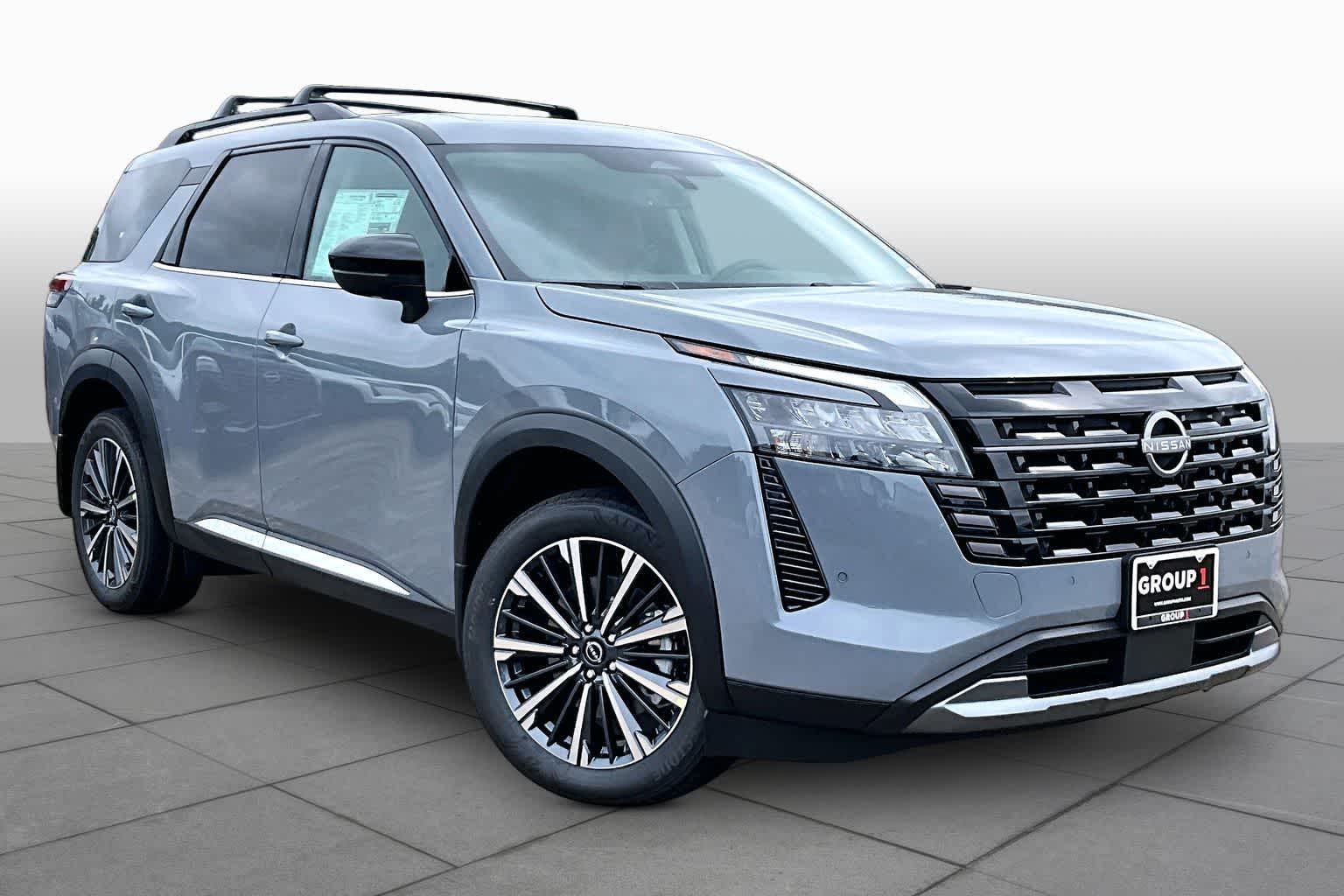2026 Nissan Pathfinder Platinum Boulder Gray Pearl at Sterling McCall Nissan