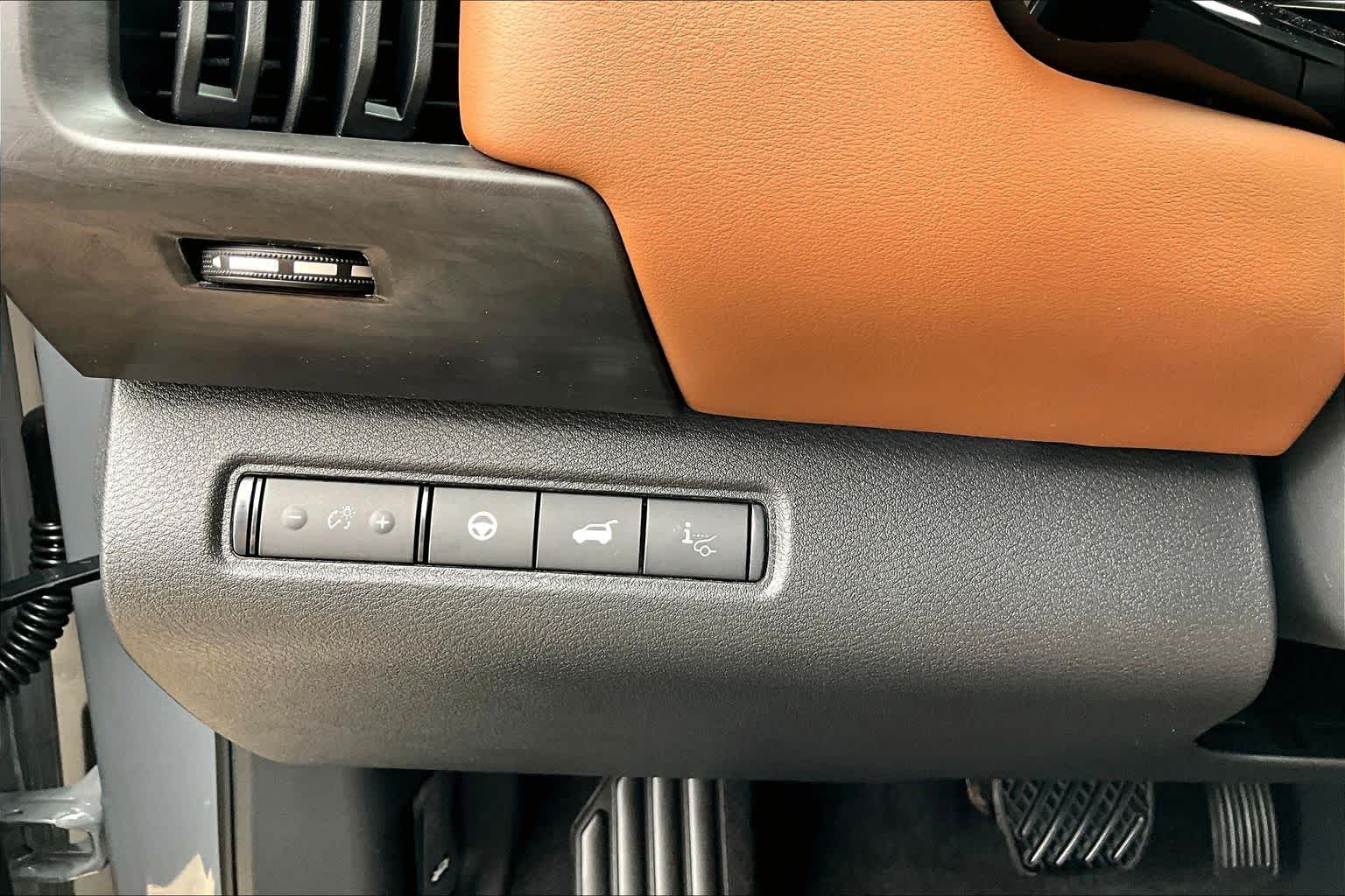 2026 Nissan Pathfinder Platinum Boulder Gray Pearl at Sterling McCall Nissan