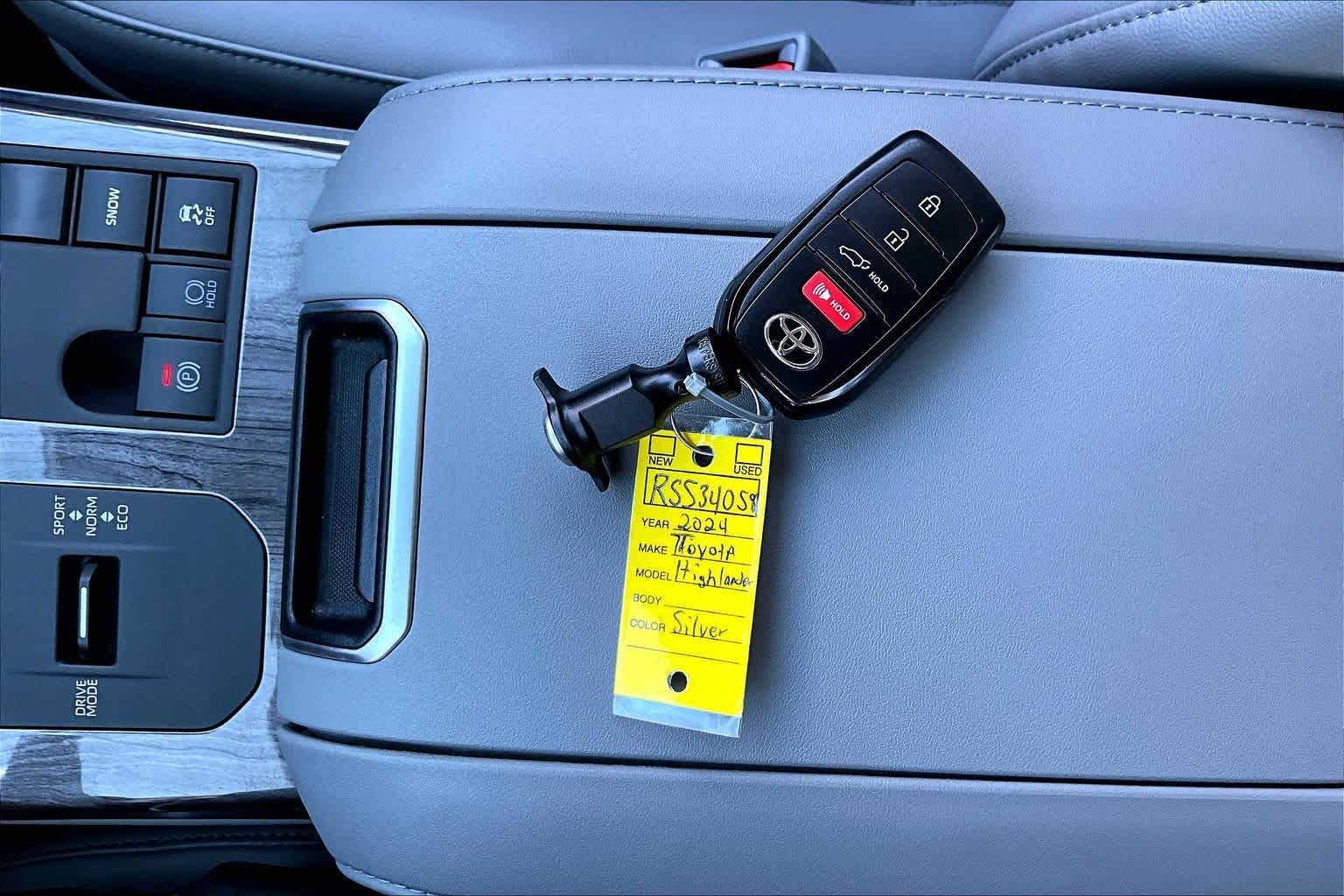 2024 Toyota Highlander Platinum Celestial Silver Metallic at AutoNation Chrysler Jeep Dodge Ram Spring