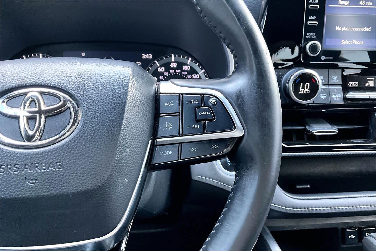 2021 Toyota Highlander XSE Blizzard Pearl at AutoNation USA Katy