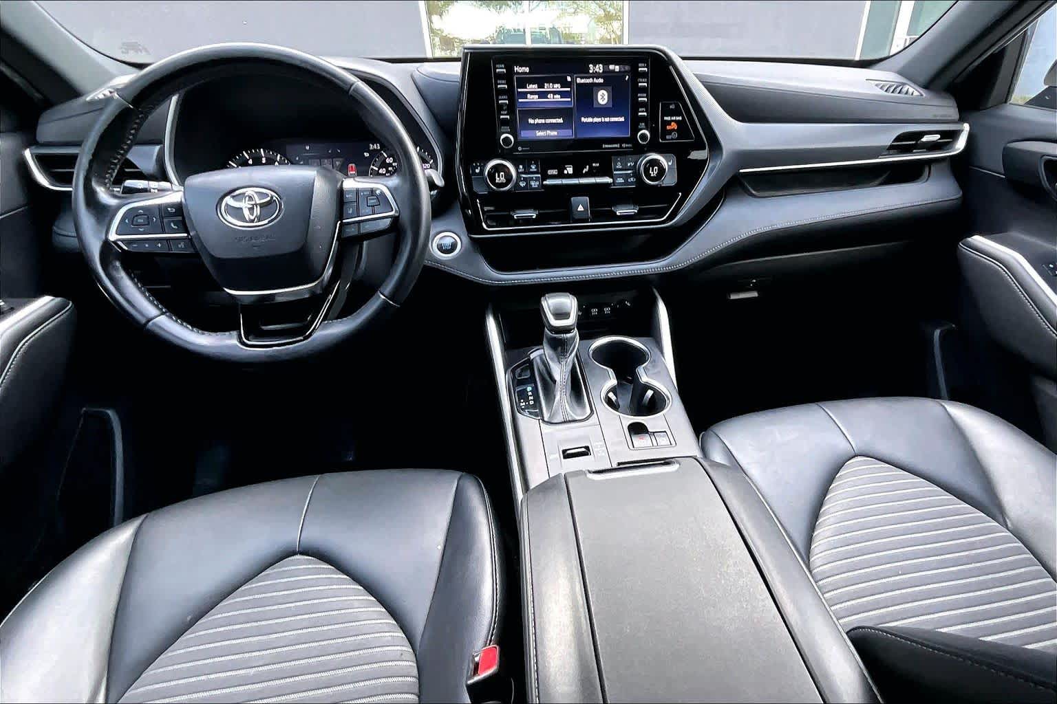 2021 Toyota Highlander XSE Blizzard Pearl at AutoNation USA Katy