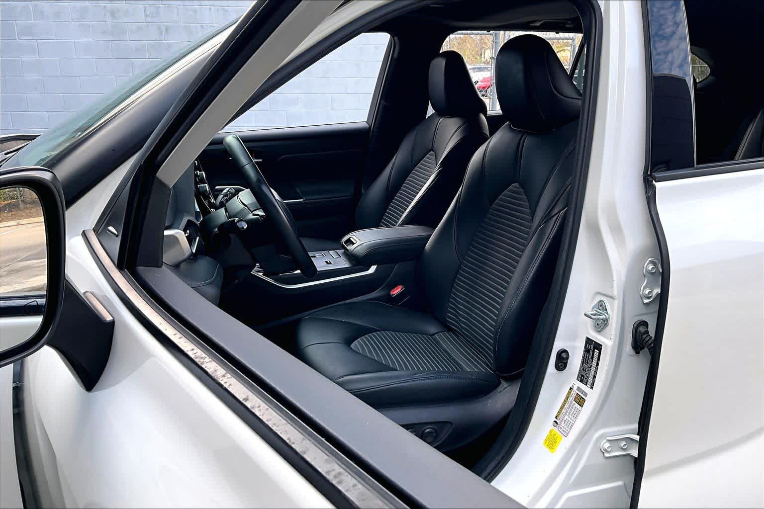 2021 Toyota Highlander XSE Blizzard Pearl at AutoNation USA Katy