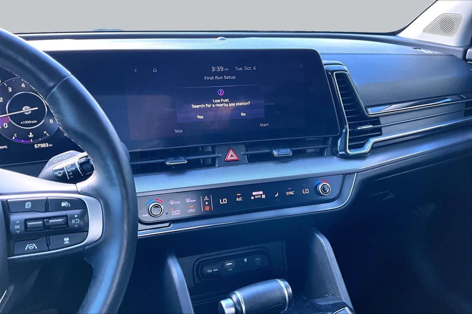 2023 Kia Sportage photo 6 of 32