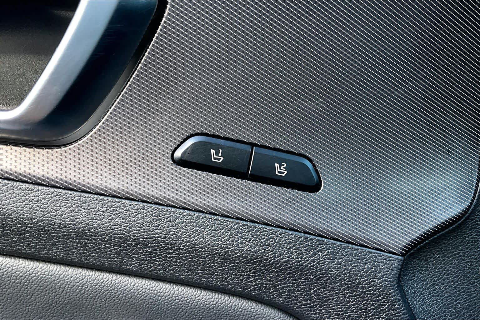 2023 Kia Sportage photo 30 of 32