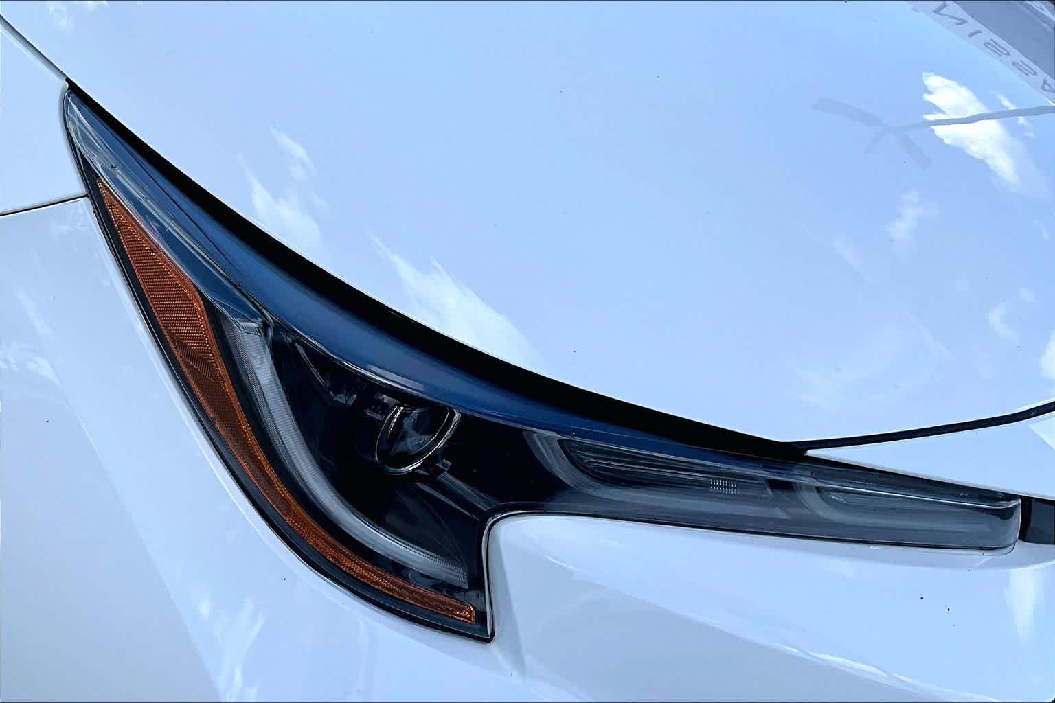 2022 Toyota Corolla photo 26 of 32