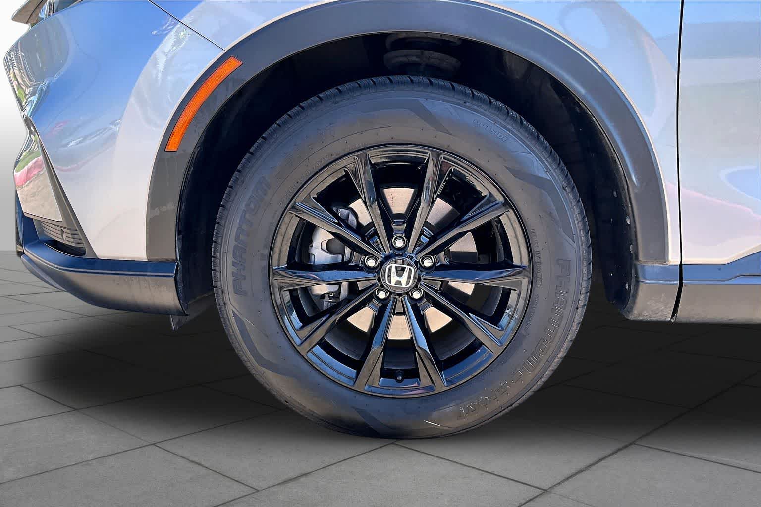 2024 Honda CR-V Hybrid Sport-L Lunar Silver Metallic at AutoNation USA Houston